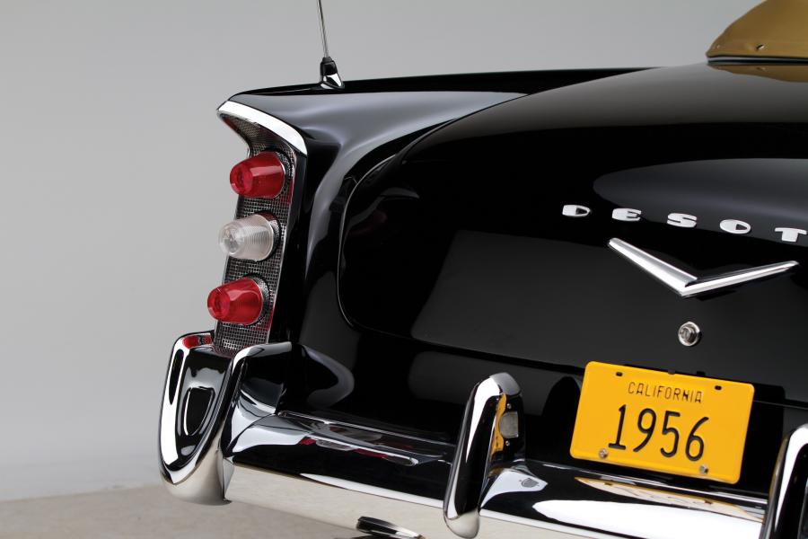 Детали экстерьера DeSoto Fireflite Adventurer Convertible Coupe Design Study (S-24) 1956 года  (фото 22 из 29)